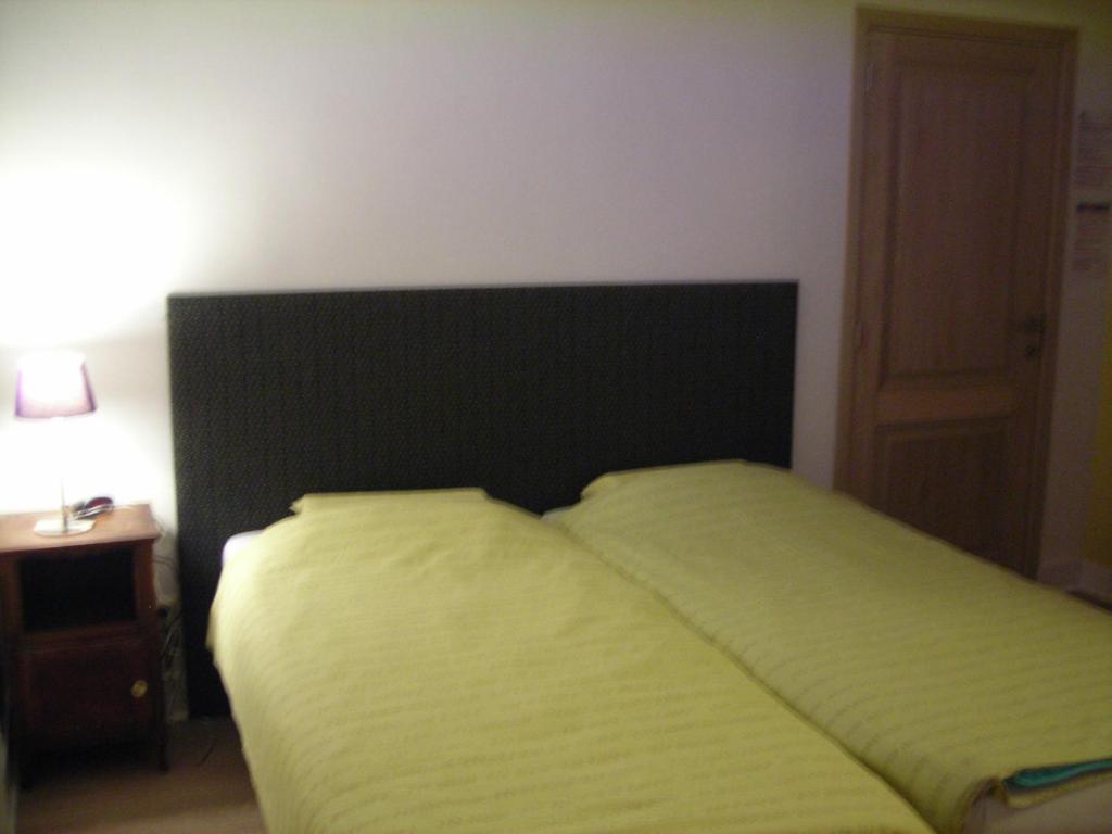 Huize Rafael Hotel Leuven Szoba fotó